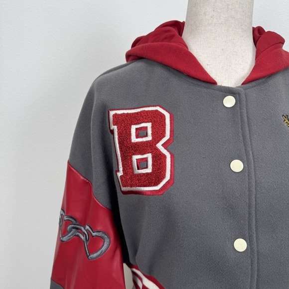 Forever 21 Varsity Jacket Womens Small Red Crop Baby Girl Y2K‎ Bratz Streetwear - Picture 5 of 14